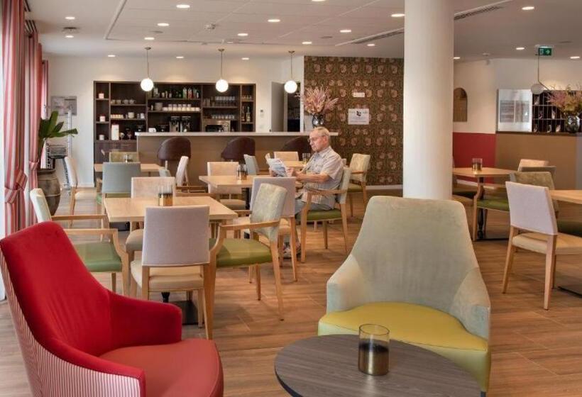 スタンダードスタジオ, Résidence Services Seniors Domitys   La Belle Epoque