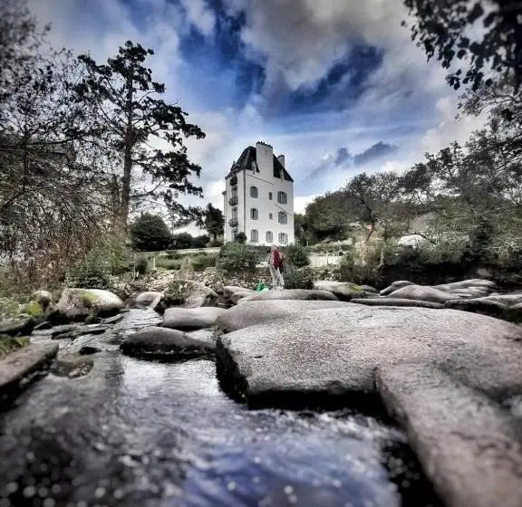 リバービュースイート, Maison Castel Braz