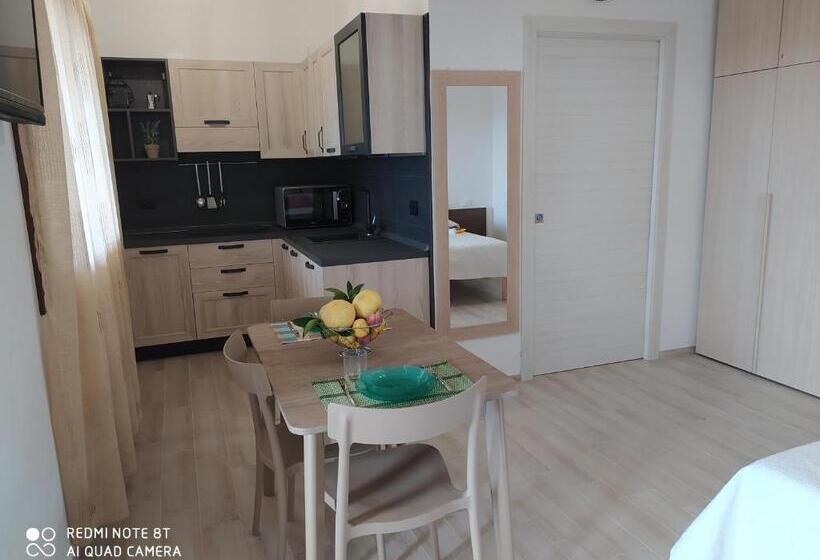 Студия Стандарт, Agriturismo Prendas De Sole