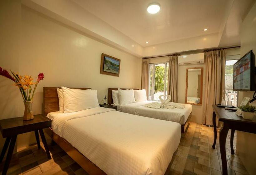 Pokój Standard Trzyosobowy, Bernardos Lantia