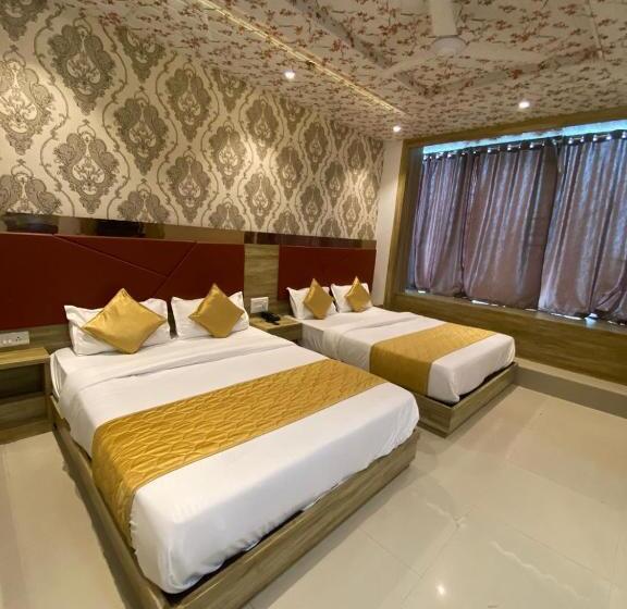 Deluxe Quadruple Room, Pearl S Bkc Inn Near Trade Centre, Visa Consulate