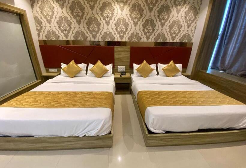 Deluxe Quadruple Room, Pearl S Bkc Inn Near Trade Centre, Visa Consulate