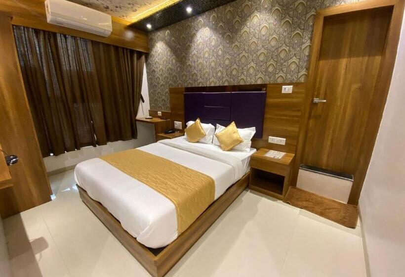Superior Room, Pearl S Bkc Inn Near Trade Centre, Visa Consulate