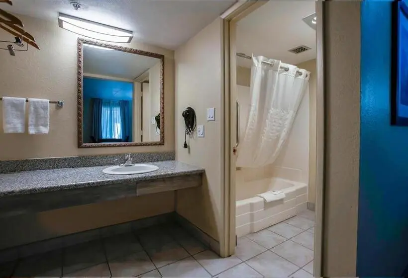 スタンダードルーム, Studio 6 Suites Willcox Az