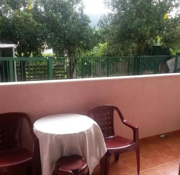 آپارتمان لوکس 1 خوابه, Garni Hotel Milica
