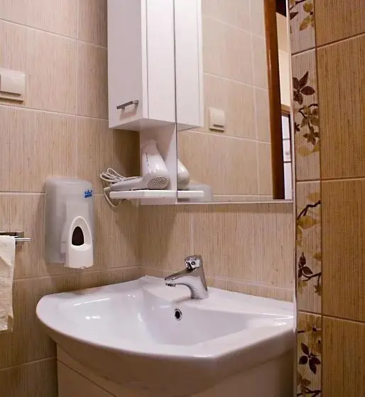 آپارتمان ممتاز سه‌خوابه رو به دریا, Garni Hotel Milica