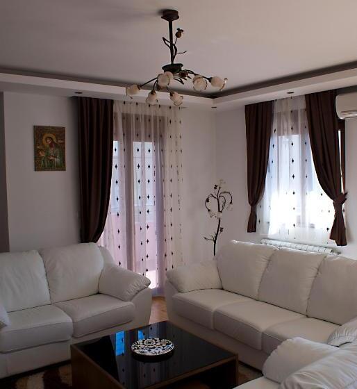 آپارتمان ممتاز سه‌خوابه رو به دریا, Garni Hotel Milica