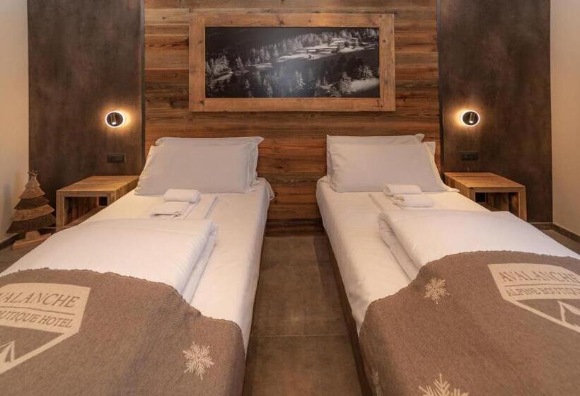 سوییت جونیور, Avalanche   Alpine Boutique