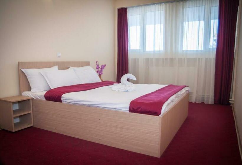 غرفة قياسية, Dumbrava Minunata