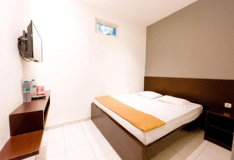 Standard Szoba, New Surya