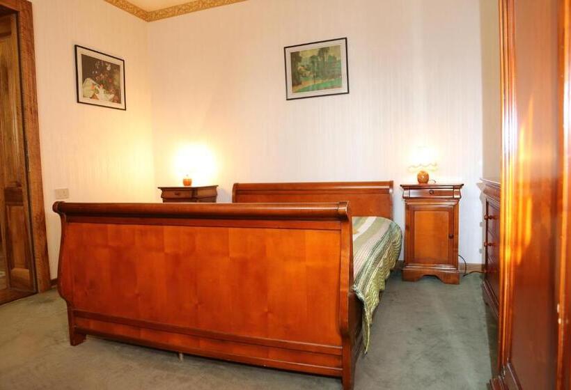 Люкс Superior 2 Спальни, Pensiunea Empire