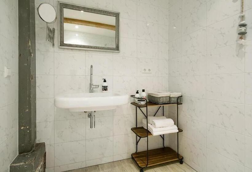 침실 1개 아파트, Karel De Grote Bergen