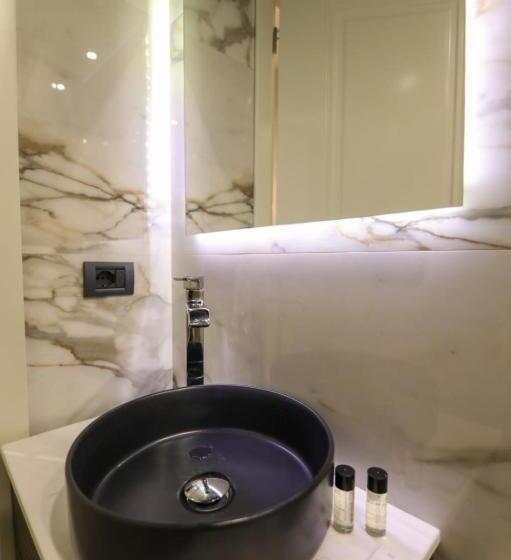 غرفة قياسية سرير كينج, Secret Hotel,korce