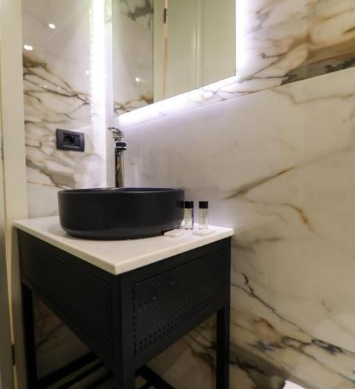 غرفة قياسية سرير كينج, Secret Hotel,korce