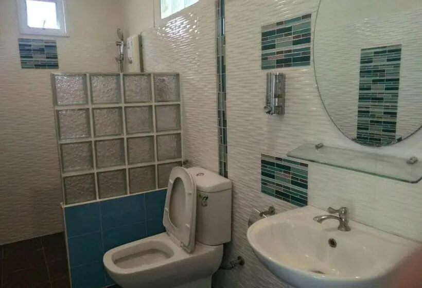 デラックスルーム, Baan Suan Nam Resort