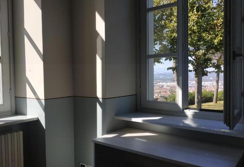 غرفة قياسية, Casa Diocesana Di Altavilla