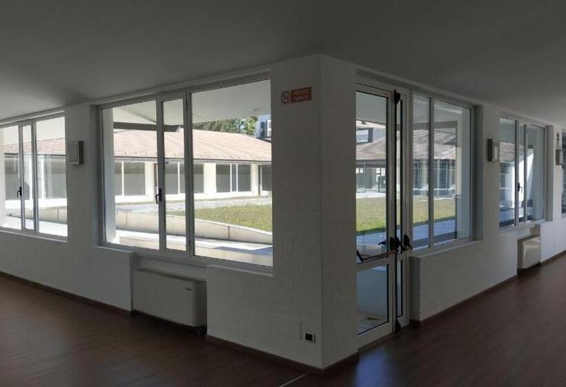 غرفة قياسية, Casa Diocesana Di Altavilla