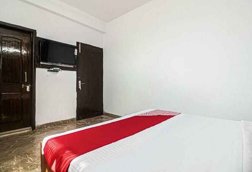 트리플 클래식 룸, Flagship Hotel Royal Rooms