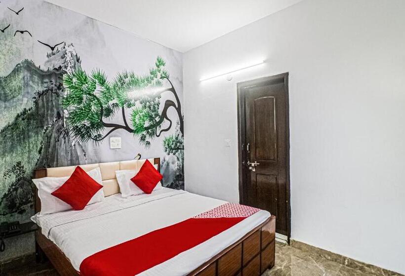 트리플 클래식 룸, Flagship Hotel Royal Rooms