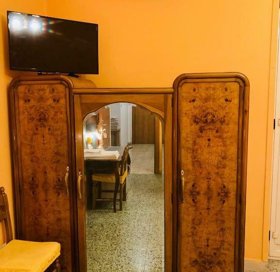 اتاق استاندارد چهار تخته, B&b Bruno