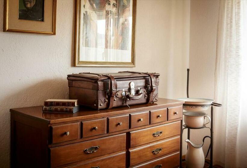 Номер Стандарт, B&b Gennarcu