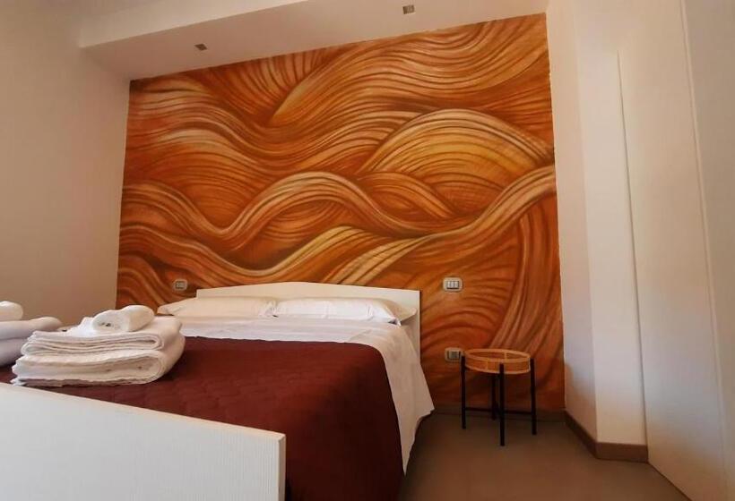 חדר סטנדרט לשלושה, Wisarelax