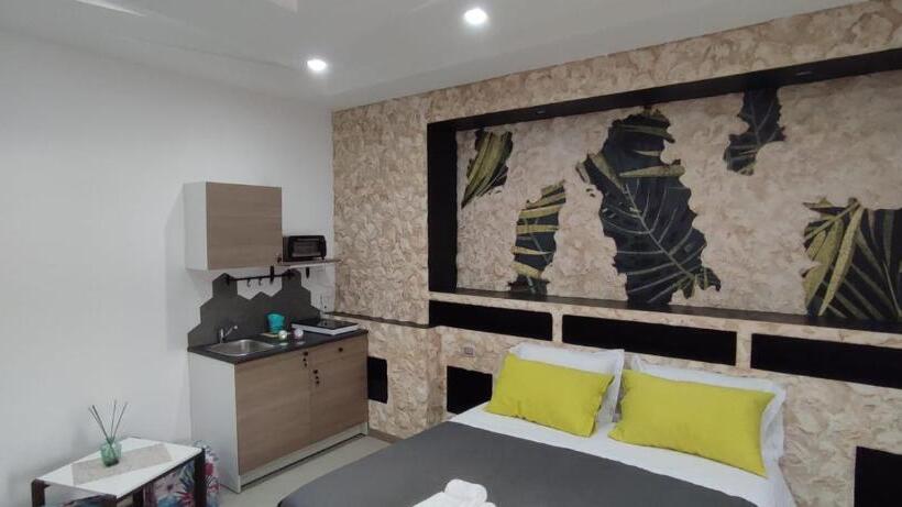 חדר דלוקס, Wisarelax