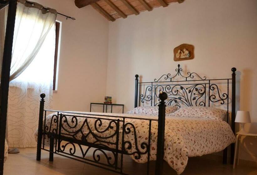 带1个卧室带泳池的公寓, Agriturismo Fontefredda