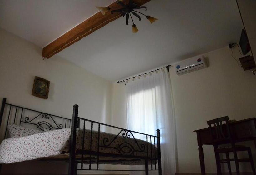 标准间带露台, Agriturismo Fontefredda