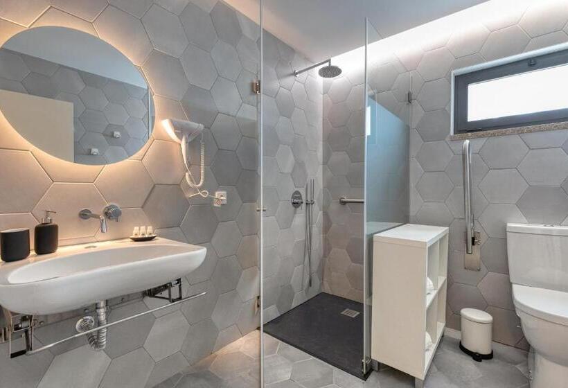 スタンダードスタジオ, Casa Do Soutinho