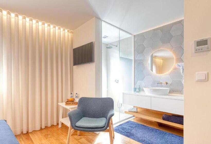 山の見えるジュニアスイート, Casa Do Soutinho