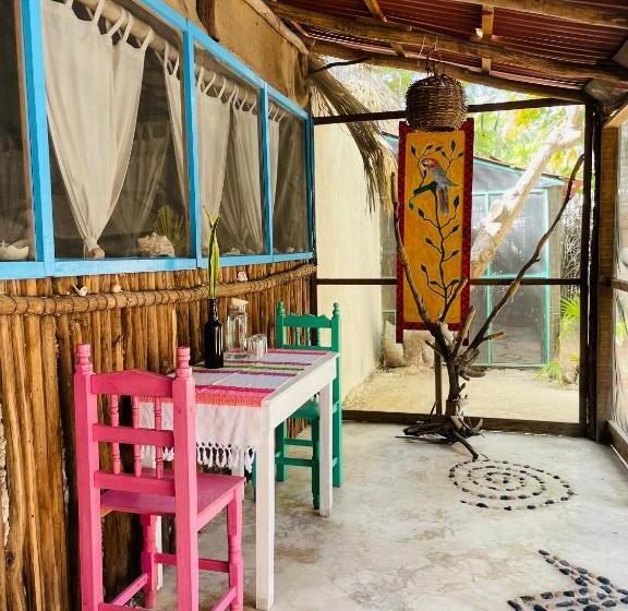 חדר קומפורט לשלושה, Casa Jade Ecobungalows Las Coloradas