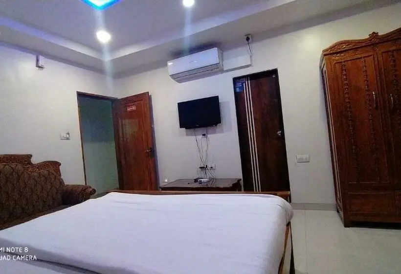 デラックスルーム, Shalimar Executive, Uran Islampur