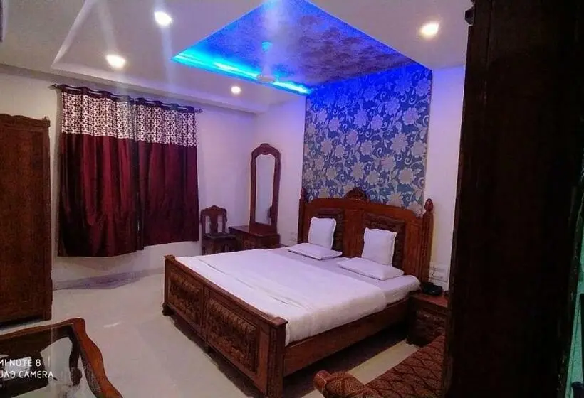 デラックスルーム, Shalimar Executive, Uran Islampur