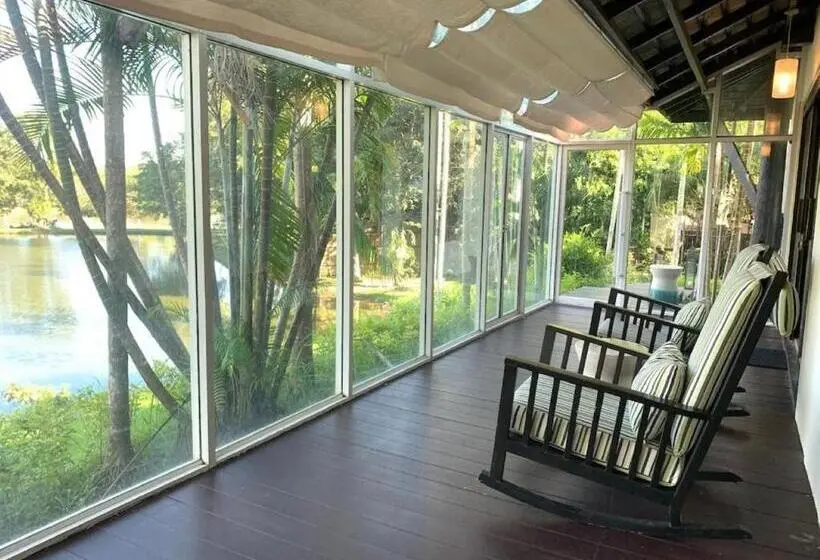 Villa 1 Makuuhuone, Siamdasada Khaoyai