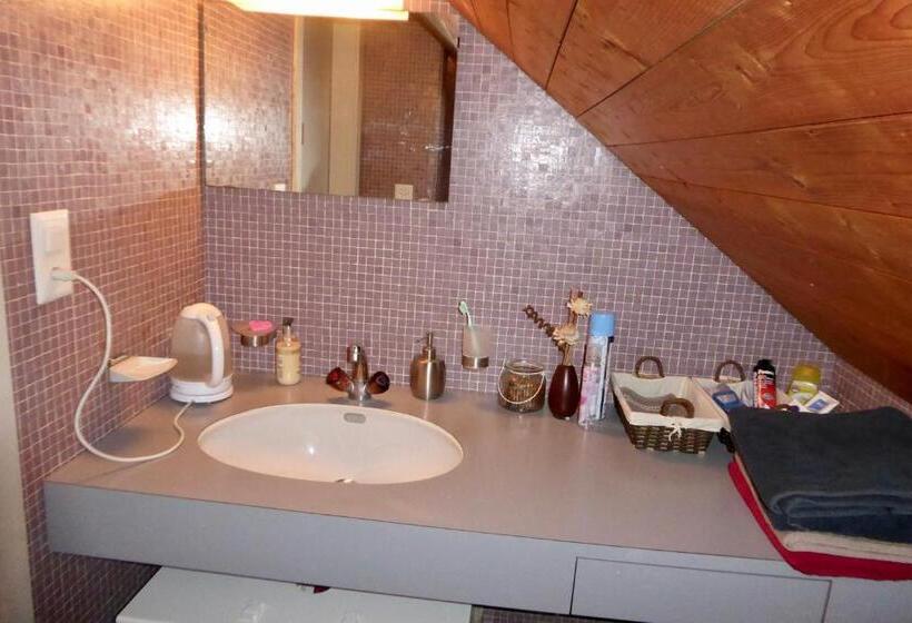 Апартаменты 3 Спальни, Guntli’s Family Guesthouse
