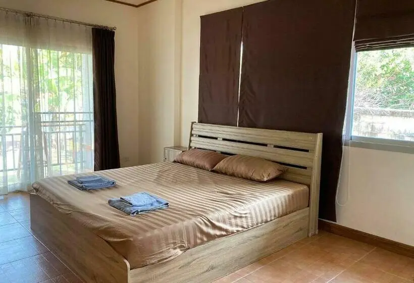 バルコニー付きデラックスルーム, Janson S House Next To Singha Park Chiang Rai