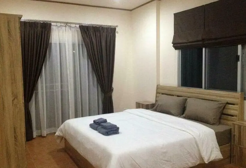 バルコニー付きデラックスルーム, Janson S House Next To Singha Park Chiang Rai