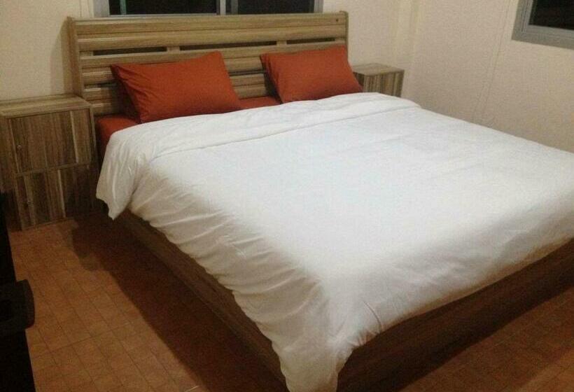 Quarto Deluxe com Sacada, Janson S House Next To Singha Park Chiang Rai