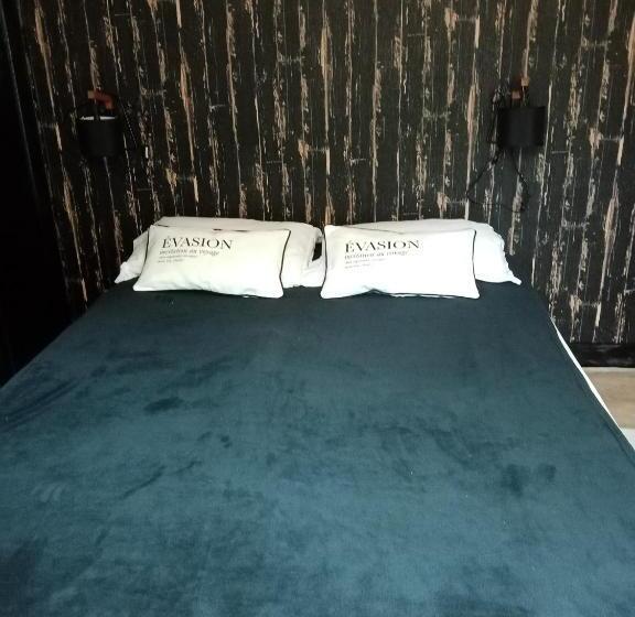 غرفة قياسية, Le Rocher Du Samoyède