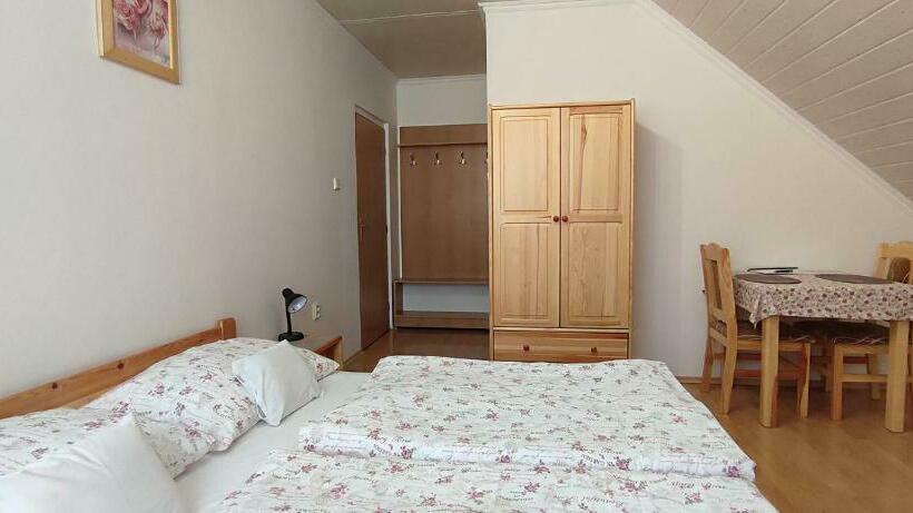 スタンダードルーム, Penzión Veperec