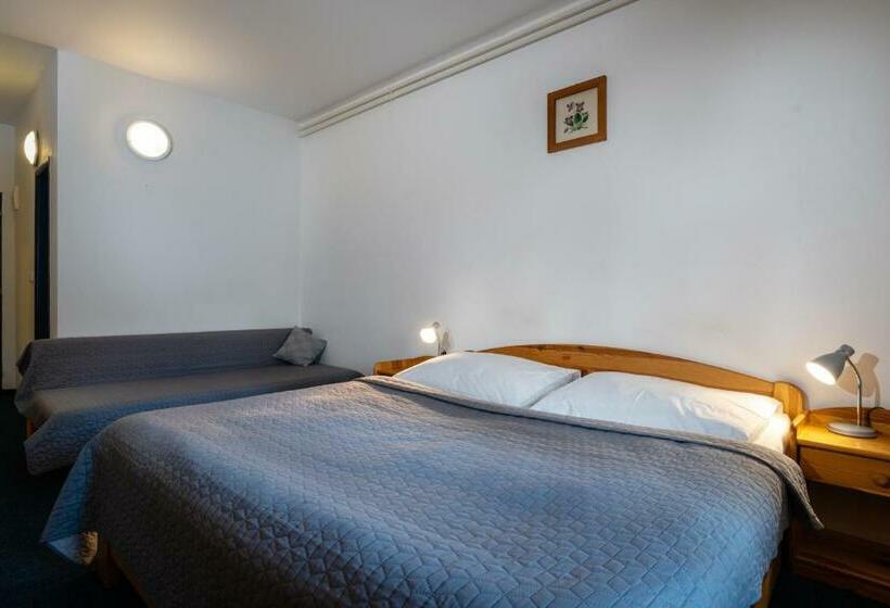 スタンダード4人部屋, Penzion Za Mlynom