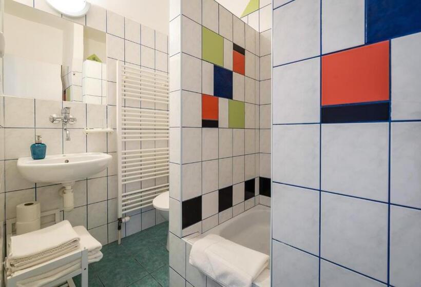 スタンダードルーム, Penzion Za Mlynom