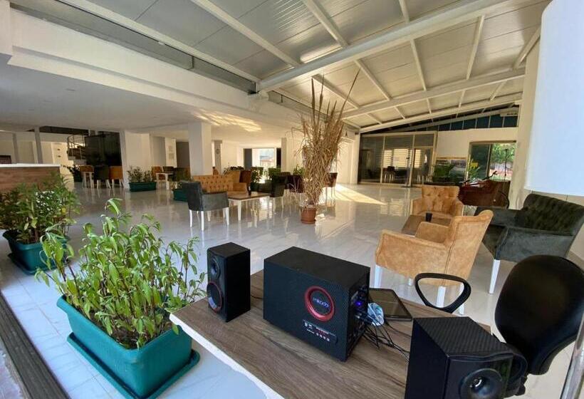 Апартаменты 1 Спальня Вид на Бассейн, Erya Homes