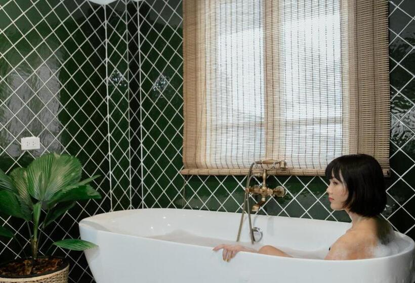 غرفة قياسية, Eden Hotel Bangsean