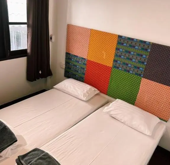 Villa 3 Makuuhuonetta, Eden Hotel Bangsean
