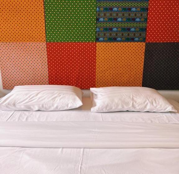 فيلا 3 غرف نوم, Eden Hotel Bangsean