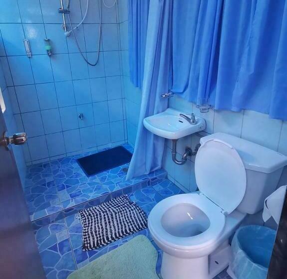 اتاق خانوادگی, Mirisbiris Garden And Nature Center