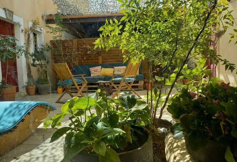 Номер Стандарт, Studio Cosy à 10 Minutes De Nîmes