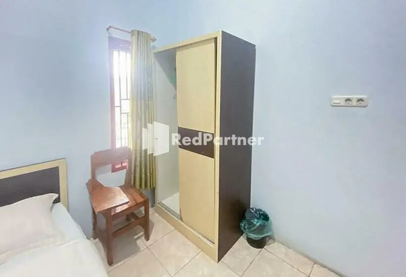 スタンダードルーム, Homestay Tirtasari Pinrang City Center Mitra Reddoorz